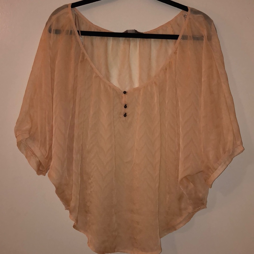 Chevron Sheer Top ✨